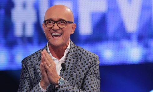 Grande Fratello Vip, Alfonso Signorini sconvolge il palinsesto Mediaset: una cosa mai vista prima