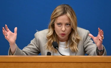 Giorgia Meloni, la conferenza stampa di inizio anno: la diretta