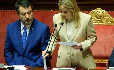 Giorgia Meloni smonta i grillini: "Avete fatto liste di proscrizione dei giornalisti"