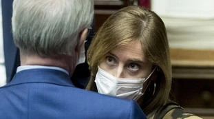 Maria Elena Boschi e il rimprovero a Conte e il suo dpcm, il retroscena: Italia Viva vuole un governo di unità nazionale