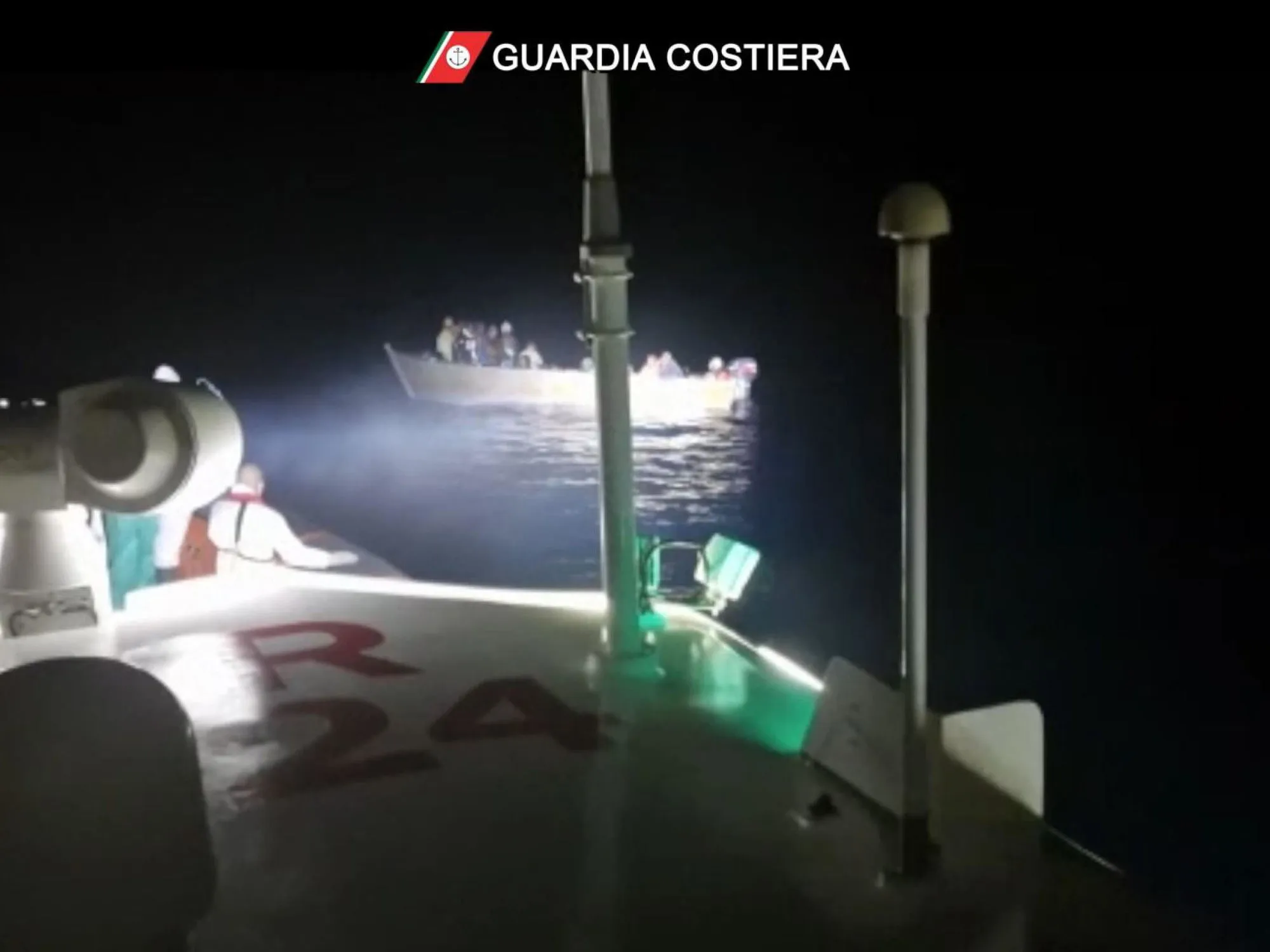 Leggi l'articolo: "10.000 euro per entrare in Italia": la coppia che ci riempiva di immigrati, chi sono