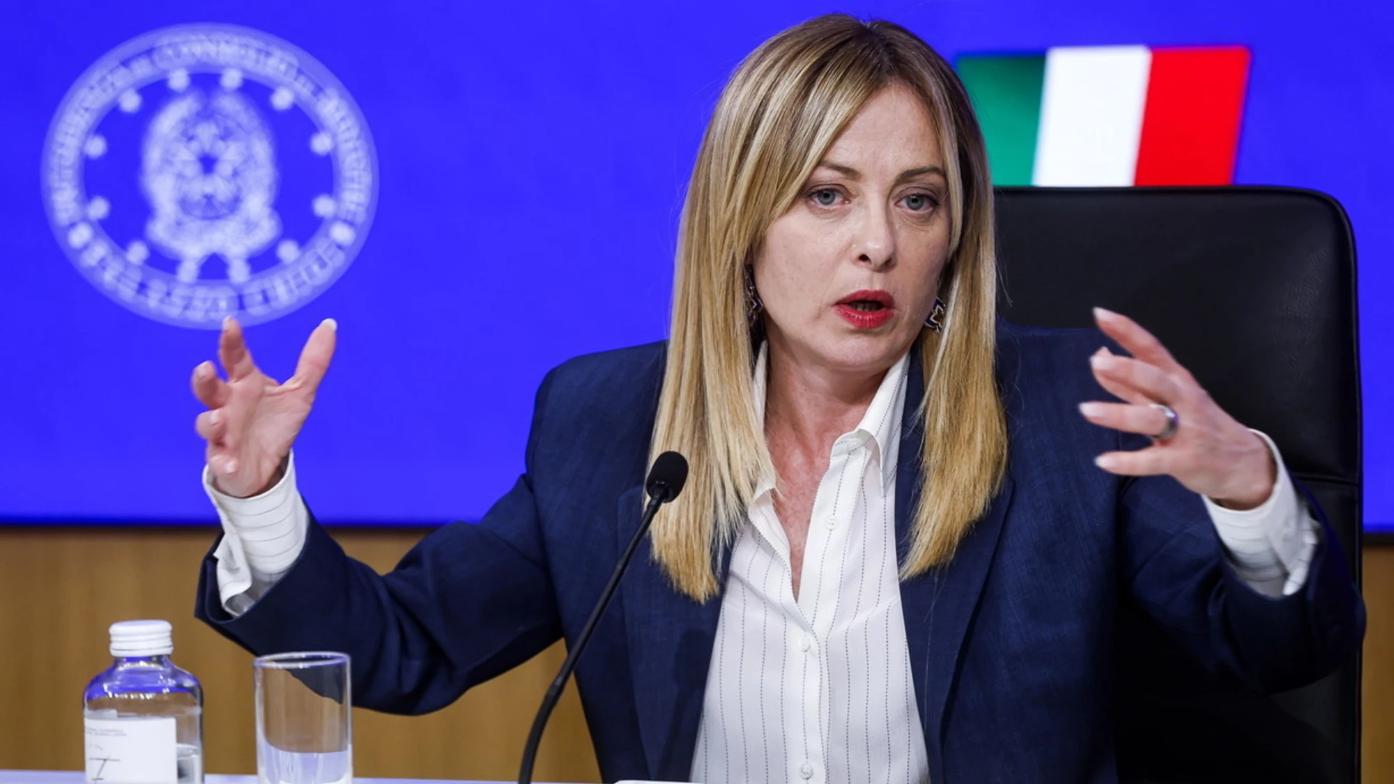 Meloni: “Chi commette reati non può essere risarcito". Siete d'accordo?