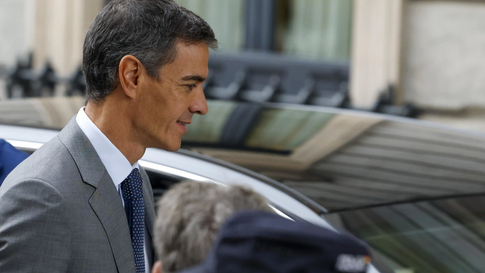 Sanchez sta per cadere: trascinerà a picco anche Schlein e Conte?