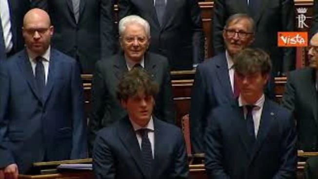 https://media.liberoquotidiano.it/R2O_KMqN_kI68mbjh6HYf1oNb0Sz0UgEQf1zaDcuKkE/width:800/quality:90/aW1hZ2VzLzIwMjYvMDUvMDkvMTEzMzE0NDI5LTlkMjE5MzBjLTY4NWItNDM3Yy05YWZjLThhMzQyNzk0ZjE4NS5qcGc.webp