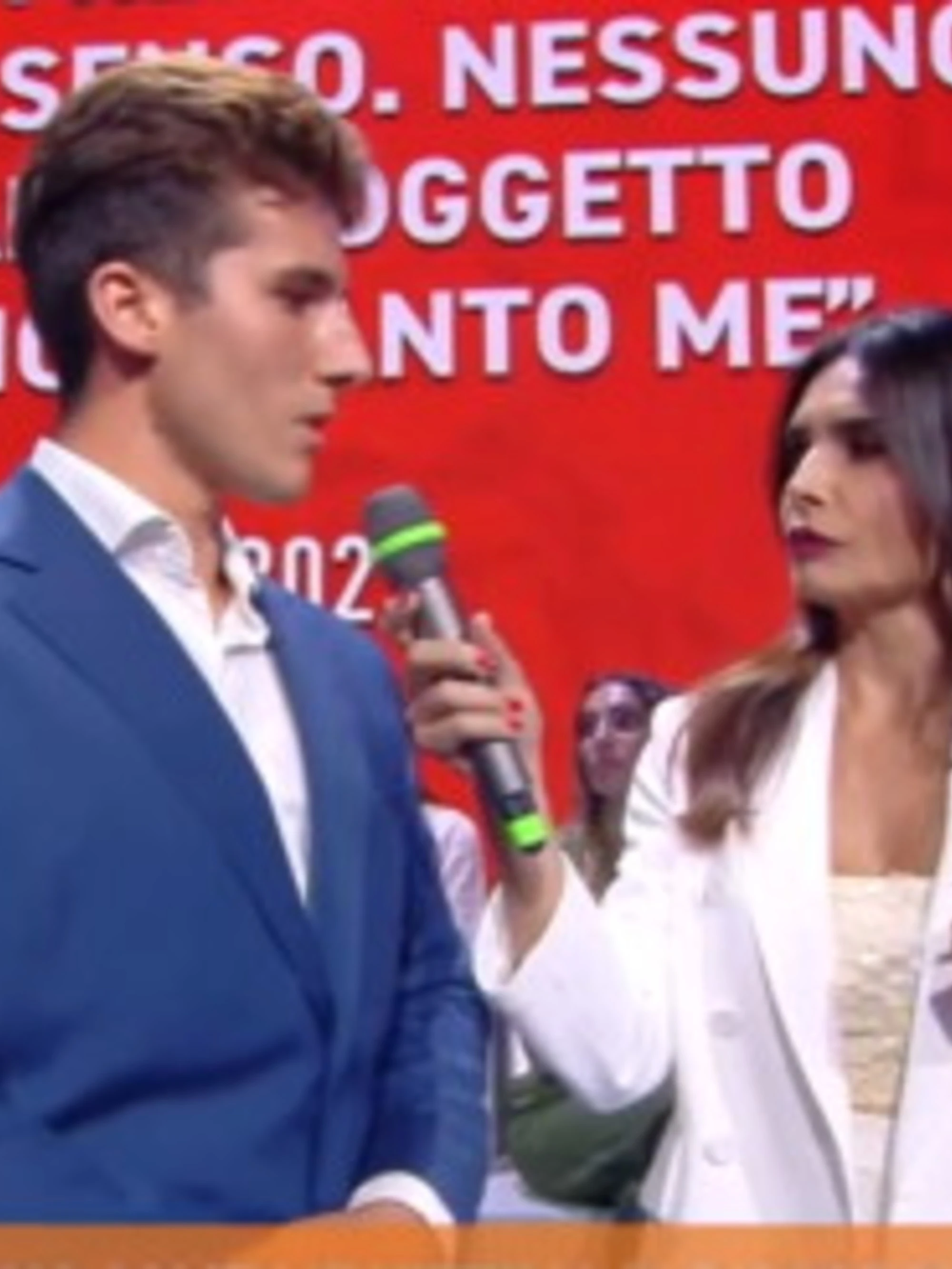 Dritto e rovescio, lo studente zittisce la sinistra: "Come è morto Charlie Kirk"