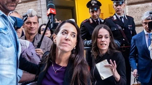 Licia Ronzulli, il durissimo sfogo: "Qualcuno arma la mano dei folli"