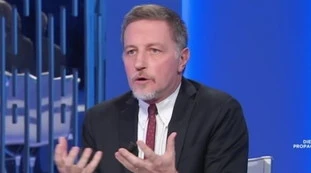 Massimo Giannini, vergogna-bis: il nuovo titolo contro Fazzolari