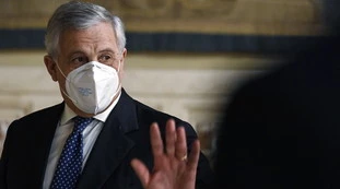 Mario Draghi, Antonio Tajani uomo chiave della nuova squadra: ecco su quale poltrona si potrebbe sedere 