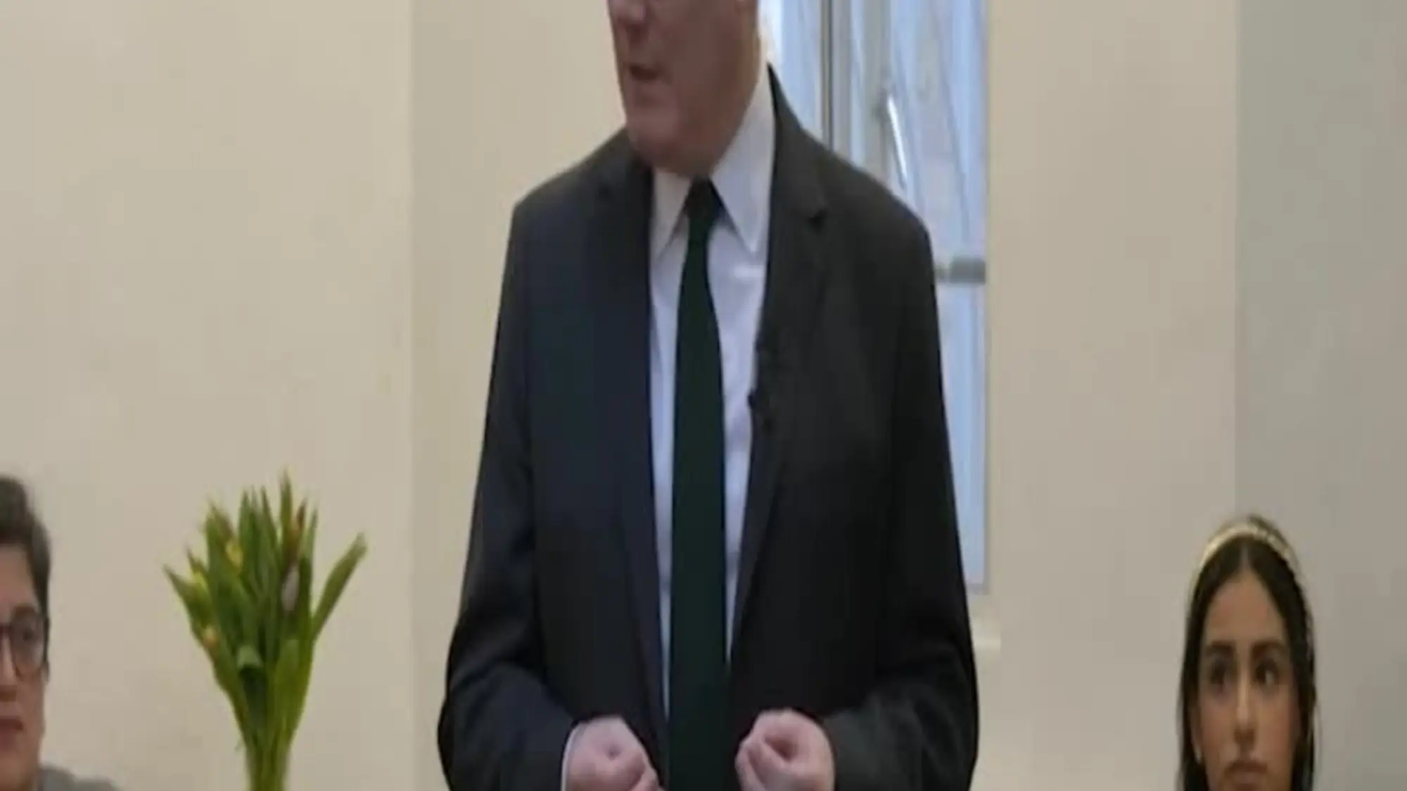 Iran, Starmer: "Aiutiamo i Paesi del Golfo per le loro difese"