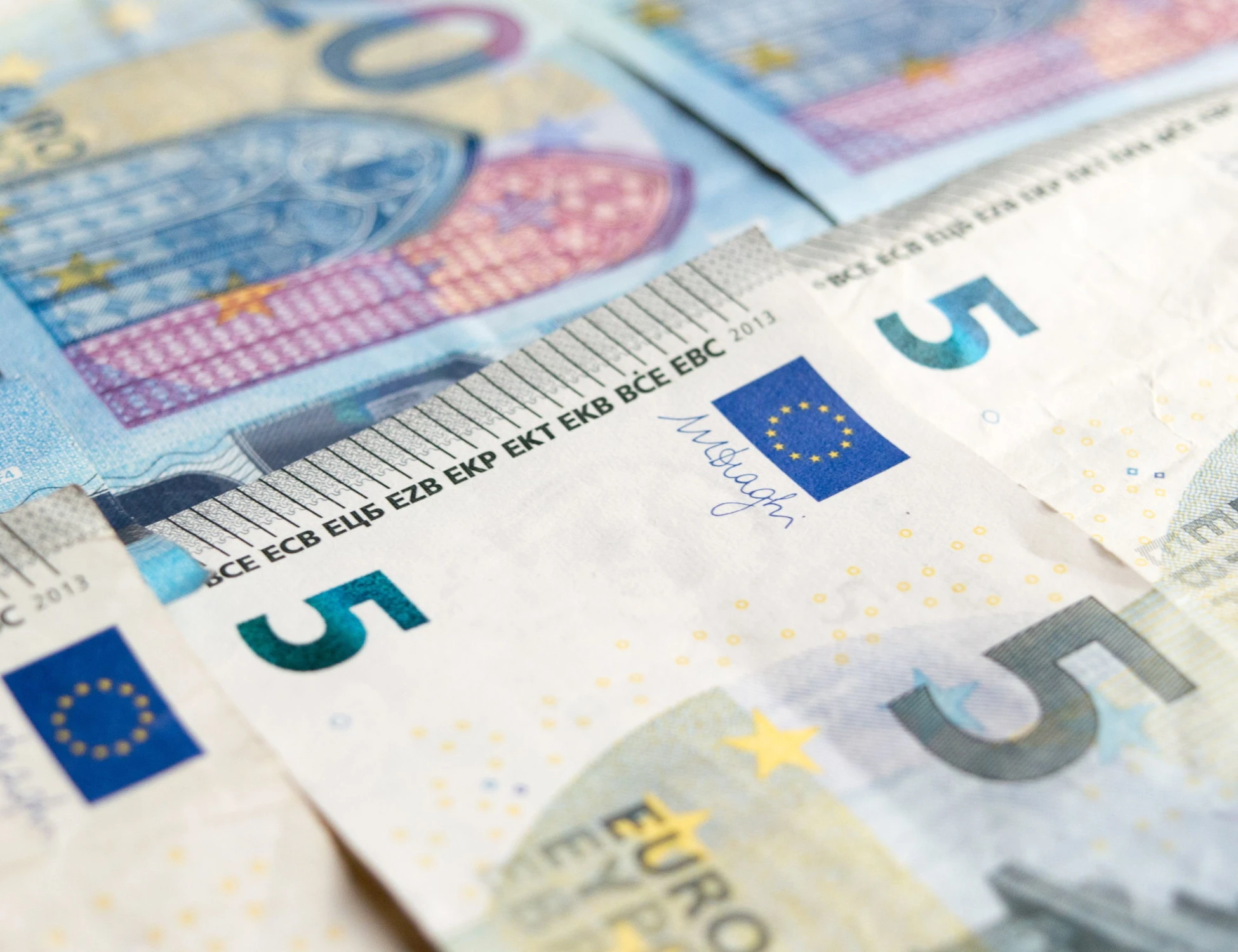 Tasse, l'ipotesi del taglio Irpef: "Al 33% fino ai 60mila euro"