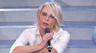 Uomini e Donne, roba da imperatrice: il ritorno in onda di Maria De Filippi? Cifre-terremoto