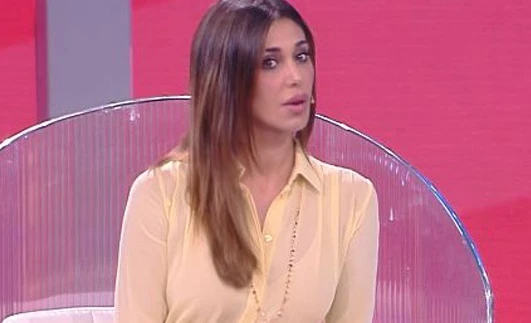 Belen Rodriguez risponde agli insulti di Paola Ferrari, il like clamoroso: "Quella, grazie a suo marito..."