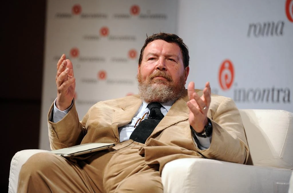 Giuliano Ferrara dedica un saggio a Matteo Renzi: "Il vero erede di Berlusconi, ha tolto l'Italia ai tromboni come me"