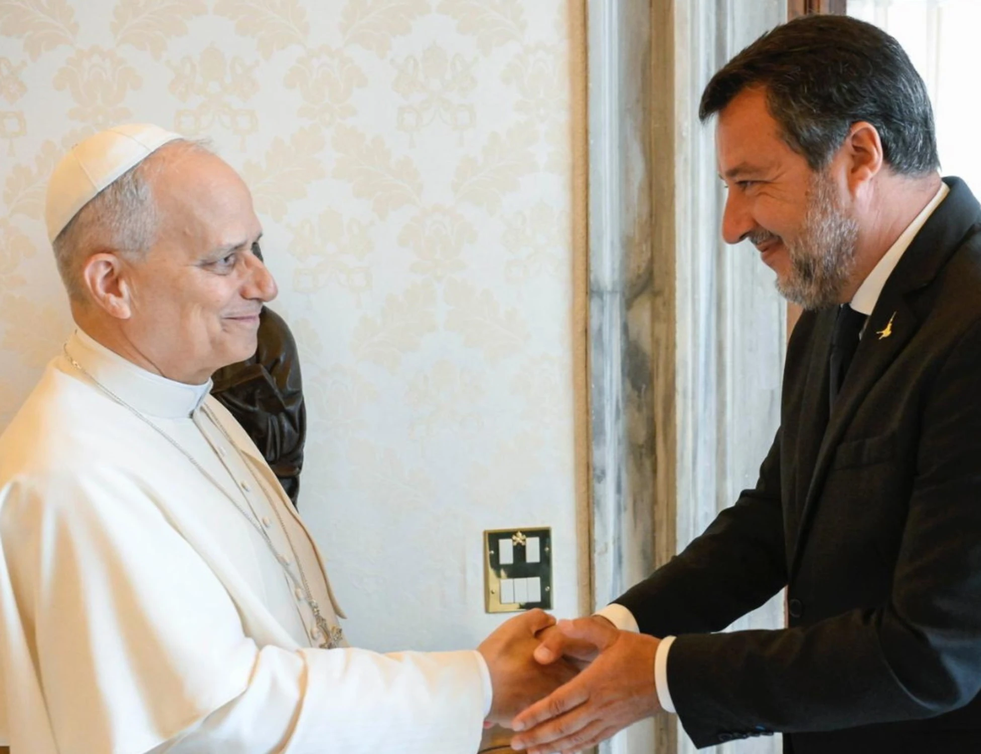 Salvini da Papa Leone in Vaticano con la figlia Mirta: "Di cosa hanno parlato"