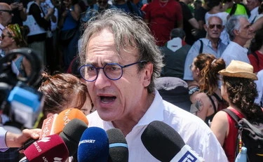Angelo Bonelli, affondo contro Schlein e Conte: "Una sfida assolutamente dannosa"