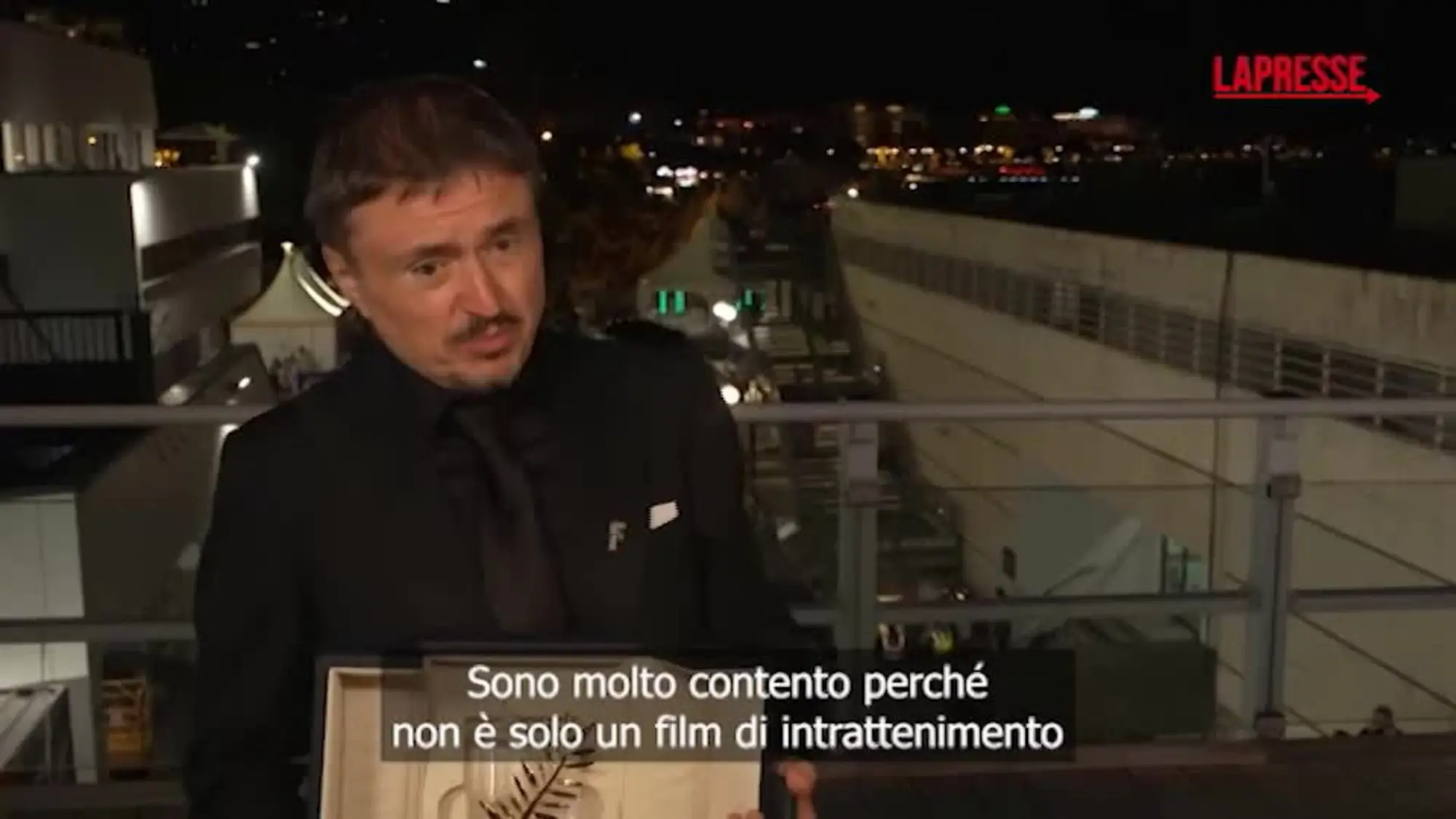 Cannes 2026, Mungiu Palma d'oro con Fjord: "Spero susciti più dubbi in chi è sicuro di avere ragione"