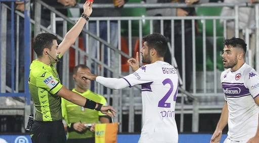 Serie A, la Fiorentina cade in laguna, Vlahovic non punge. Colpo del Venezia