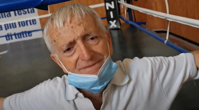 Tokyo 2020, Vittorio Feltri su Lucio Zurlo: "Il miracolo in uno scantinato", la storia più bella di queste Olimpiadi