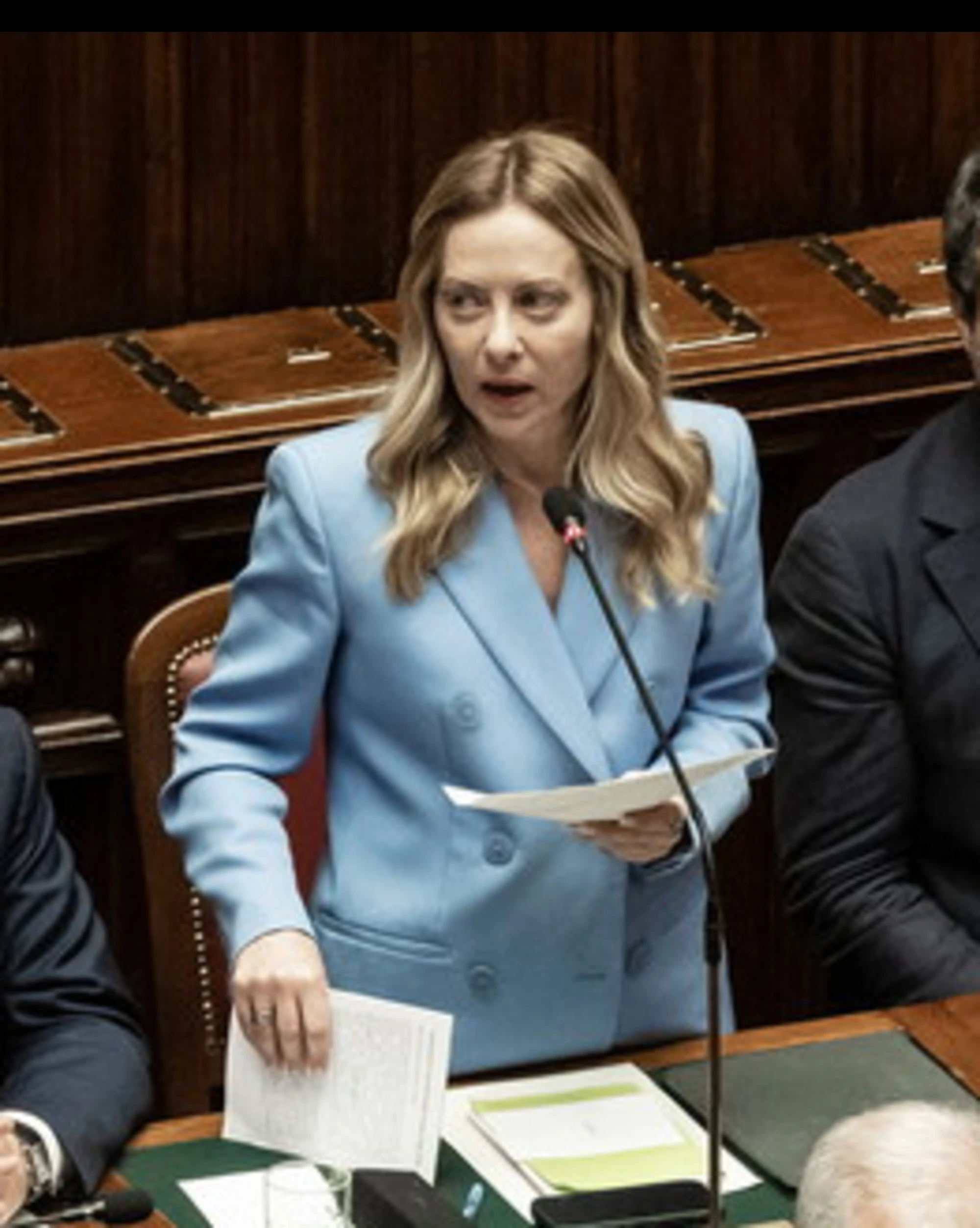 L’ora giusta per fare cose di destra