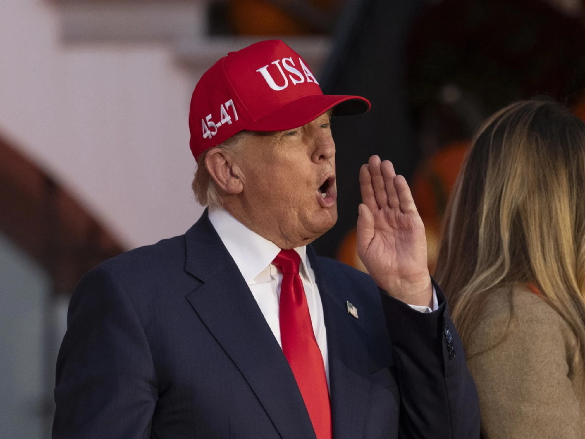 Donald Trump, altro che matto: ridisegna l'ordine globale