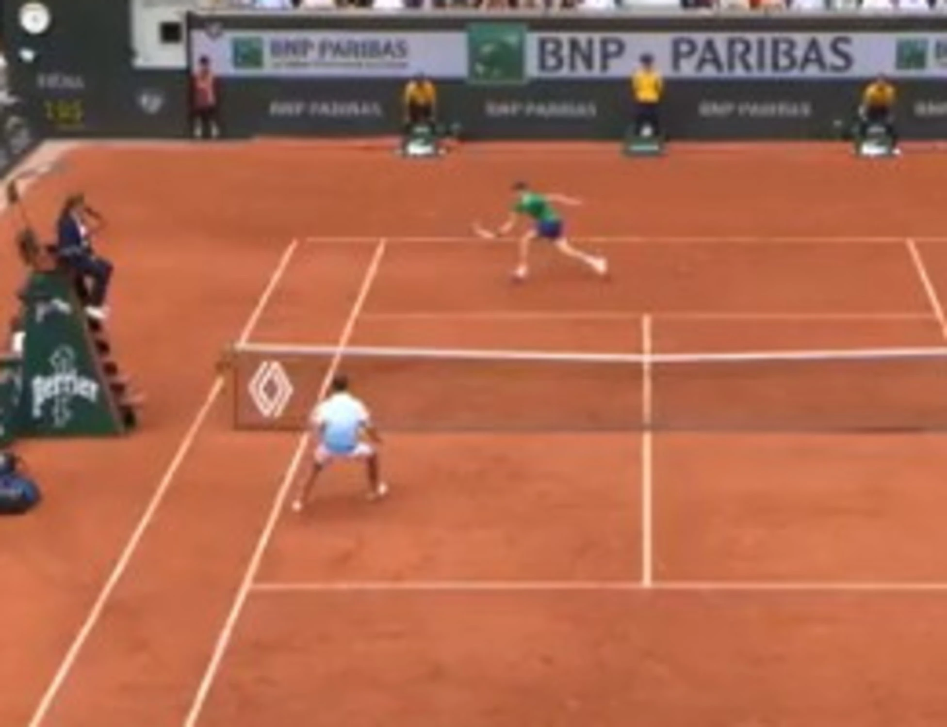 Jannik Sinner annichilisce Gasquet e vola al 3° turno. Il punto "letale", Parigi impazzisce
