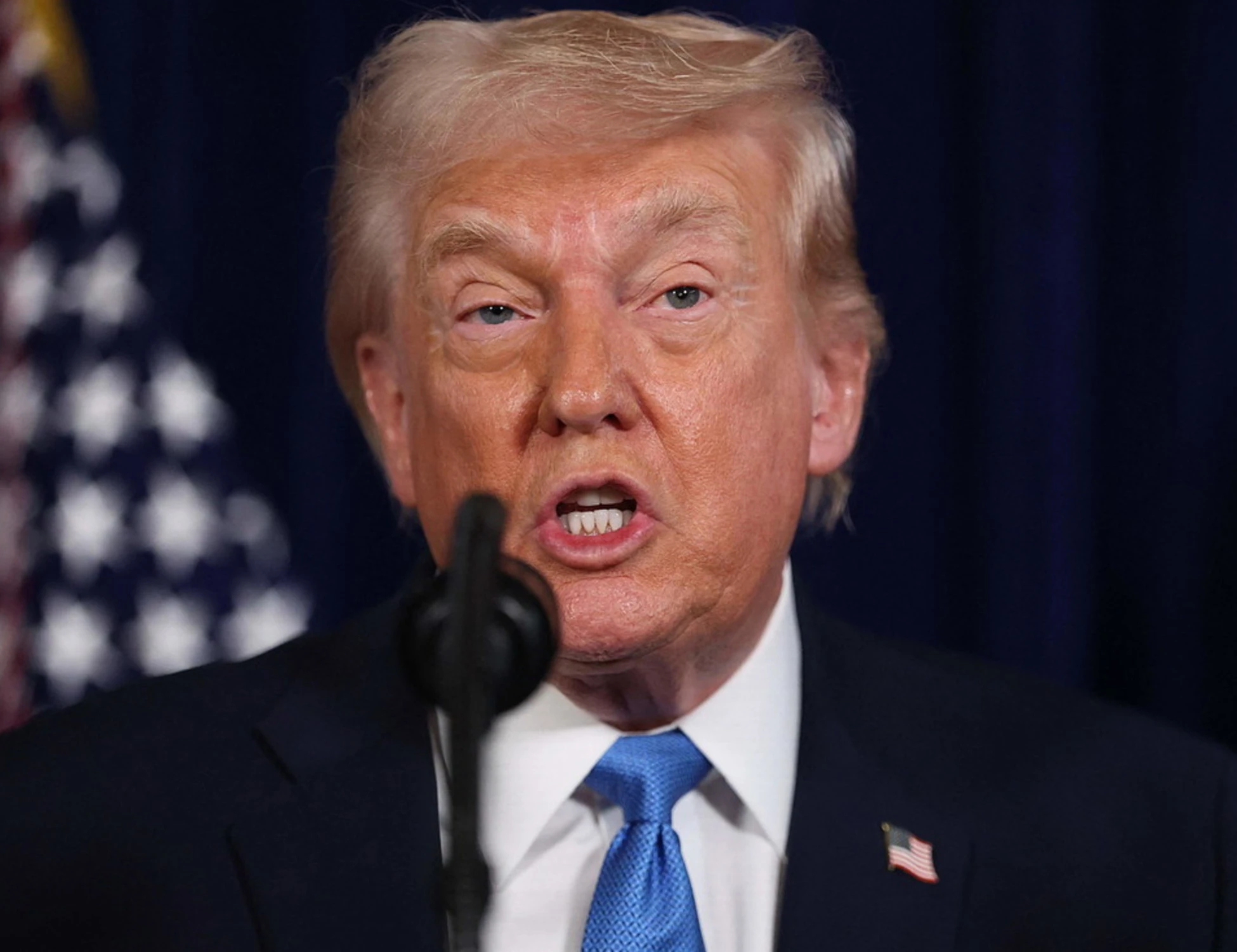 Donald Trump fa saltare il banco: Groenlandia, 100mila dollari a ogni abitante