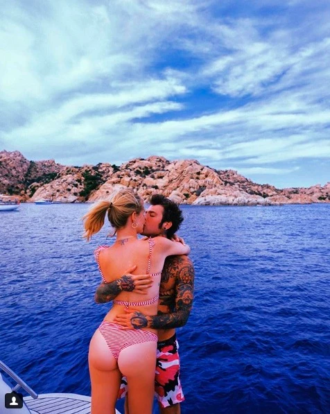 Chiara Ferragni, occhio al lato B: cosa non torna, un clamoroso autogol