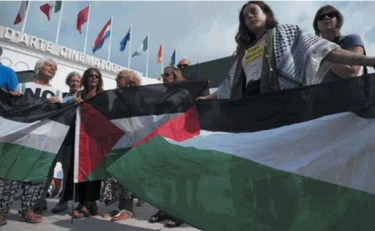 https://media.liberoquotidiano.it/RJ52SmAyMh-14SGIzf5bYAM20KPk2xCSCTygq_eWg3s/width:800/quality:90/aW1hZ2VzLzIwMjUvMDgvMzAvMTU1NDIxODczLWI2ZjkyNWI2LTlmMjYtNGFkZS04N2YyLWY0OTM2MWYwOGFkZi5qcGc.webp