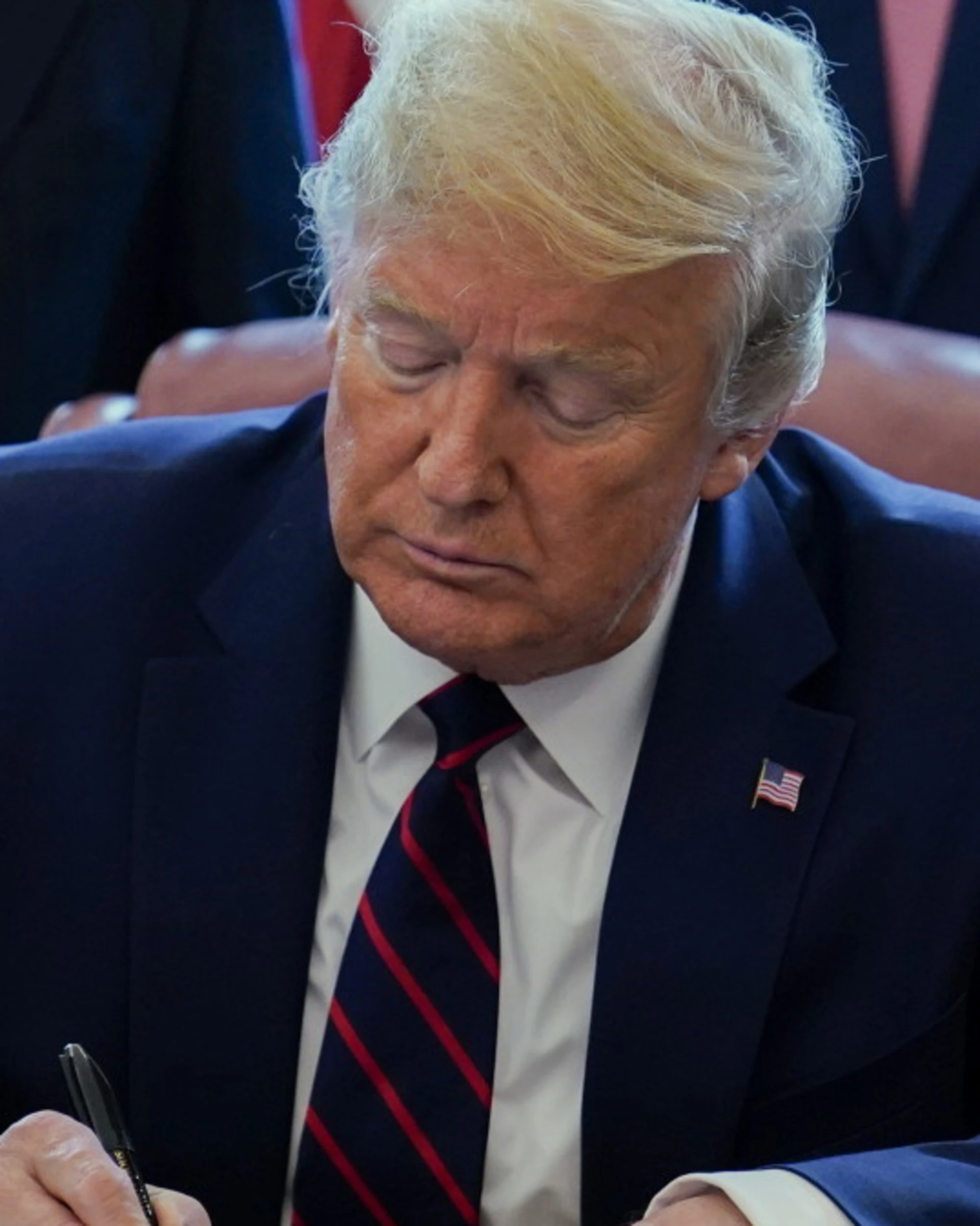 Pil, i funerali prematuri dell'Aquila americana