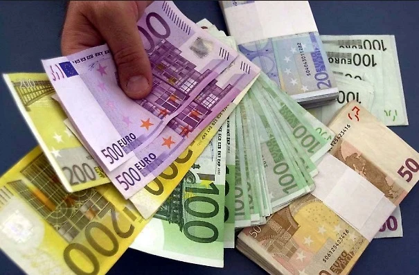 Pensioni, nel 2044 l'Italia rischia il default