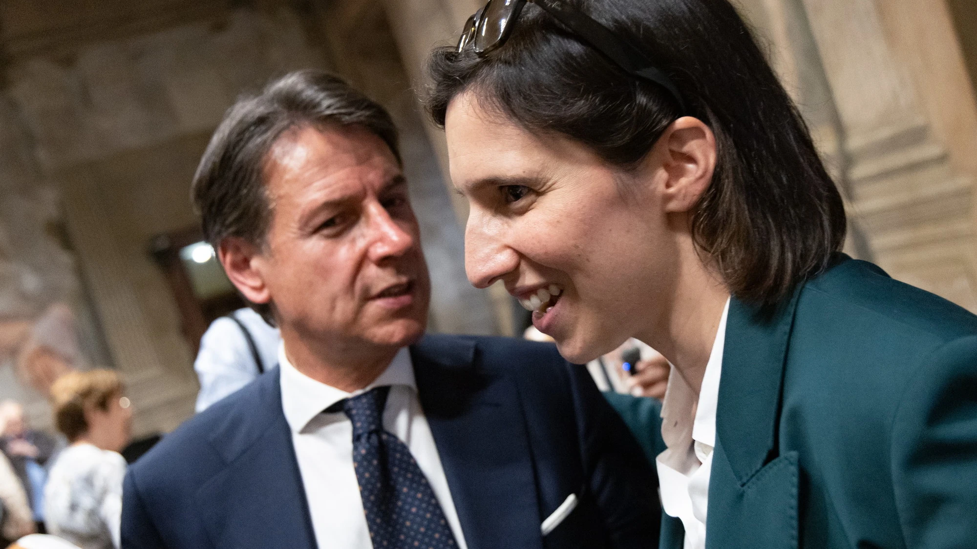 Secondo voi Pd e 5 Stelle alla fine faranno le primarie?