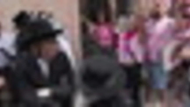 https://media.liberoquotidiano.it/RMTZIogKtUKyjOeWfKG7Jv8lEsVBvEvxVbes82EXDPo/width:800/quality:90/aW1hZ2VzLzIwMjYvMDgvMTcvMTUxODMzNzA0LWQ5NjkwZTlkLTBmODUtNDU2OS1iZWYwLTgwYmI1ZDgxNmQ1NS5qcGc.webp