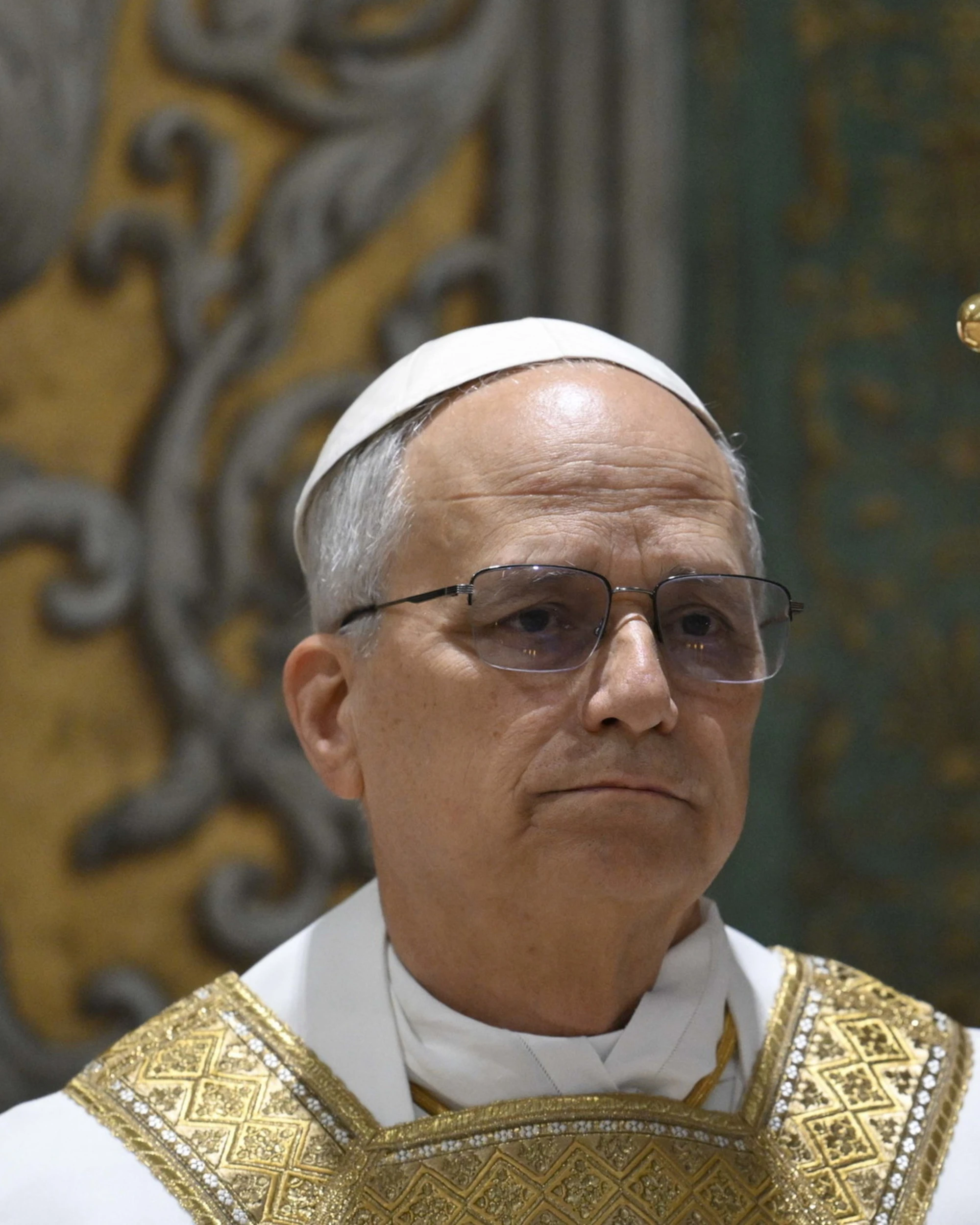 Leone XIV arruolato con la forza