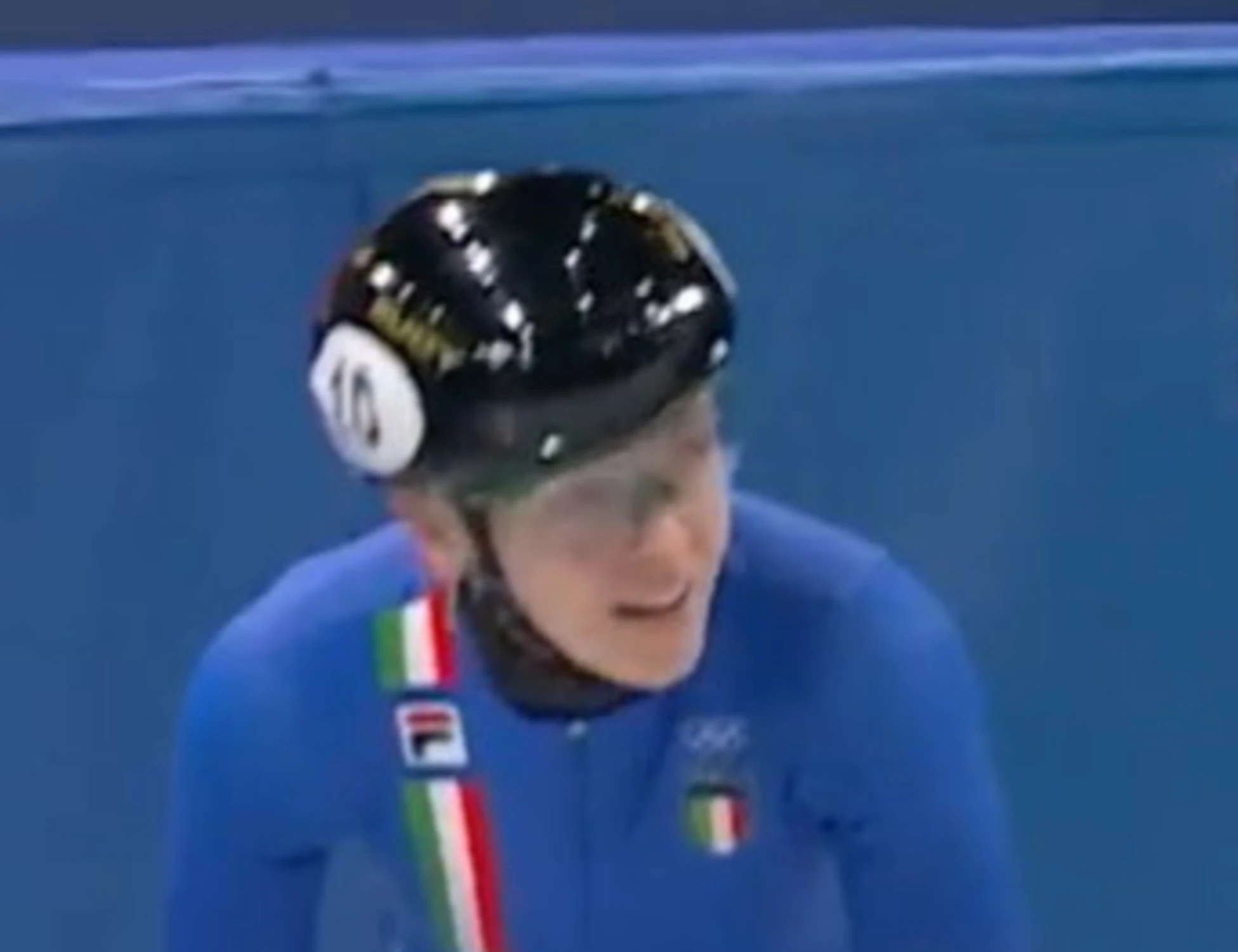 Milano-Cortina, Arianna Fontana d'argento? Lo sfregio dei suoi compagni sotto il podio