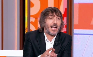 Dritto e Rovescio, Cruciani travolge il dem Benifei: "Ondata di bigottismo"