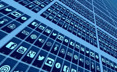 Il proibizionismo non salverà i giovani dai social network, serve l’educazione...