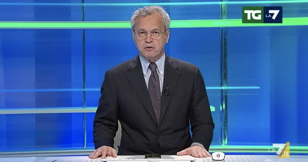 Enrico Mentana al TgLa7: "Tutta Europa è paese", la Francia copia l'Italia sulle restrizioni in casa