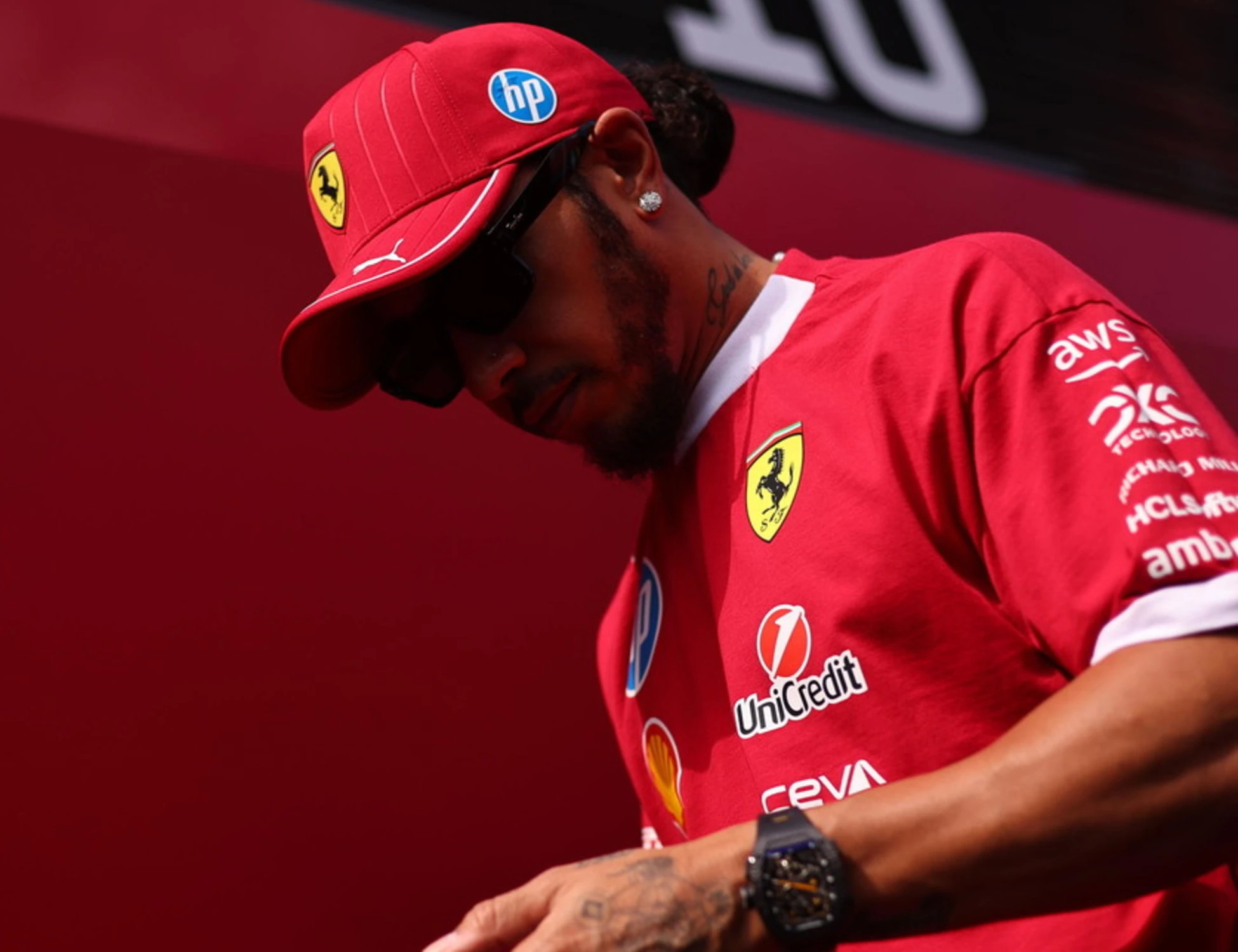 Giancarlo Minardi rivela le accuse di Hamilton alla Ferrari