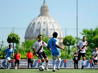 Clericus Cup, North American Martyrs vincono torneo sacerdoti