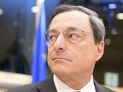 Draghi: "La crescita è tornata, bene la Germania ma anche l'Italia migliora"