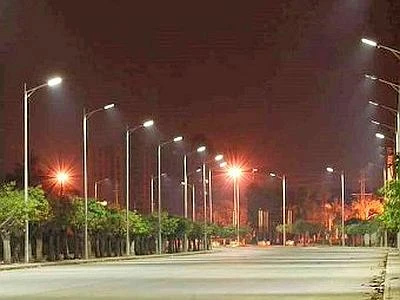Roma spende quasi il doppio della Germania in illuminazione pubblica