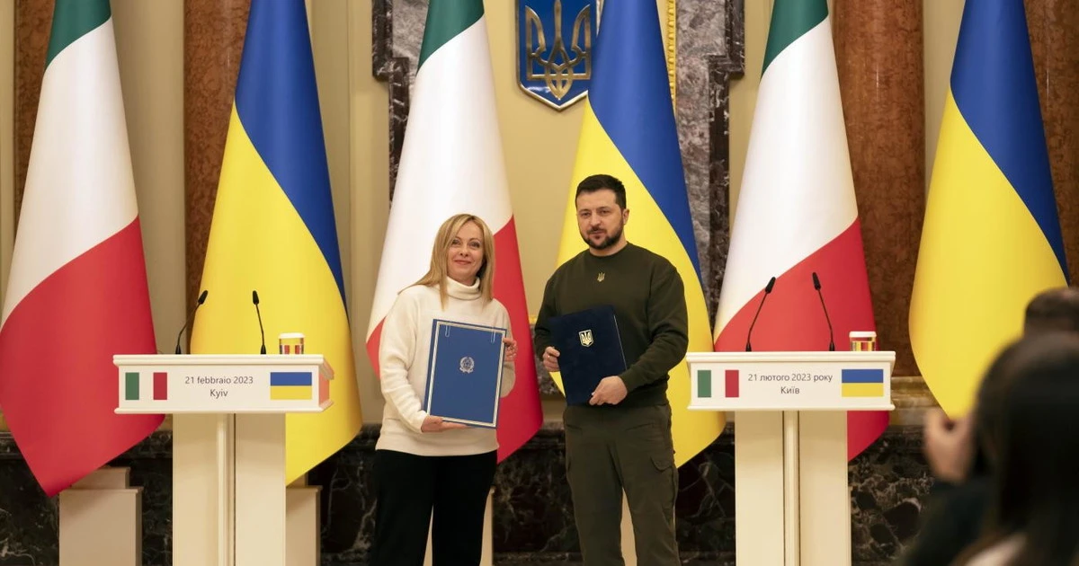 Meloni risoluta e senza ambiguità sull'Ucraina: la sinistra lo riconosca