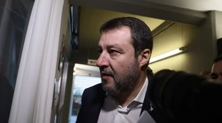 Matteo Salvini, l'ultimo colpo: così ha fatto rinviare lo sciopero