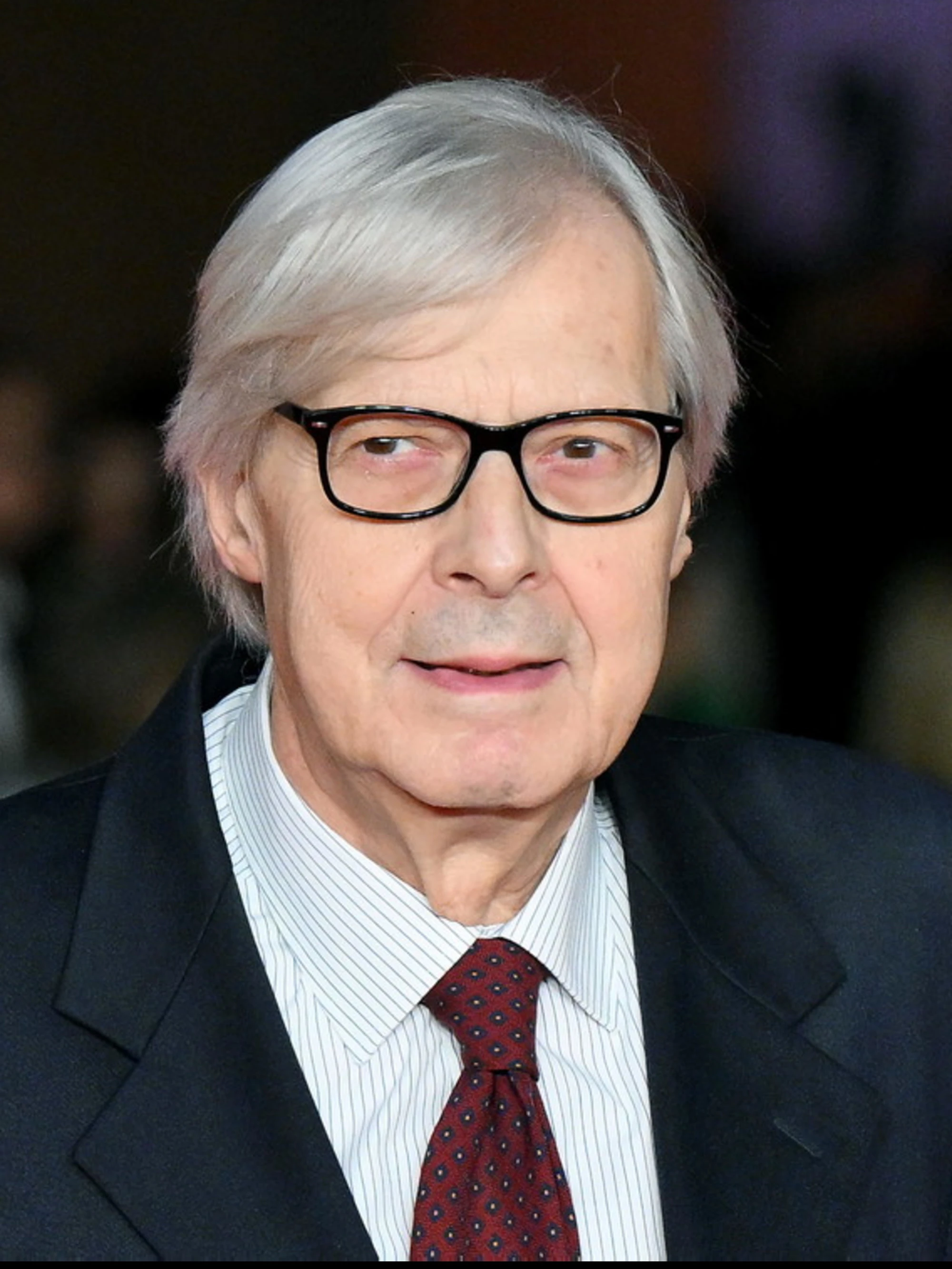 Vittorio Sgarbi, il ricovero in ospedale: "Cosa c'è dietro la sua depressione"