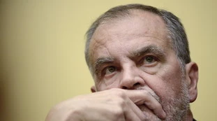 Quirinale, Roberto Calderoli stratega di Berlusconi: tam-tam sulla mossa del leghista per vincere la partita