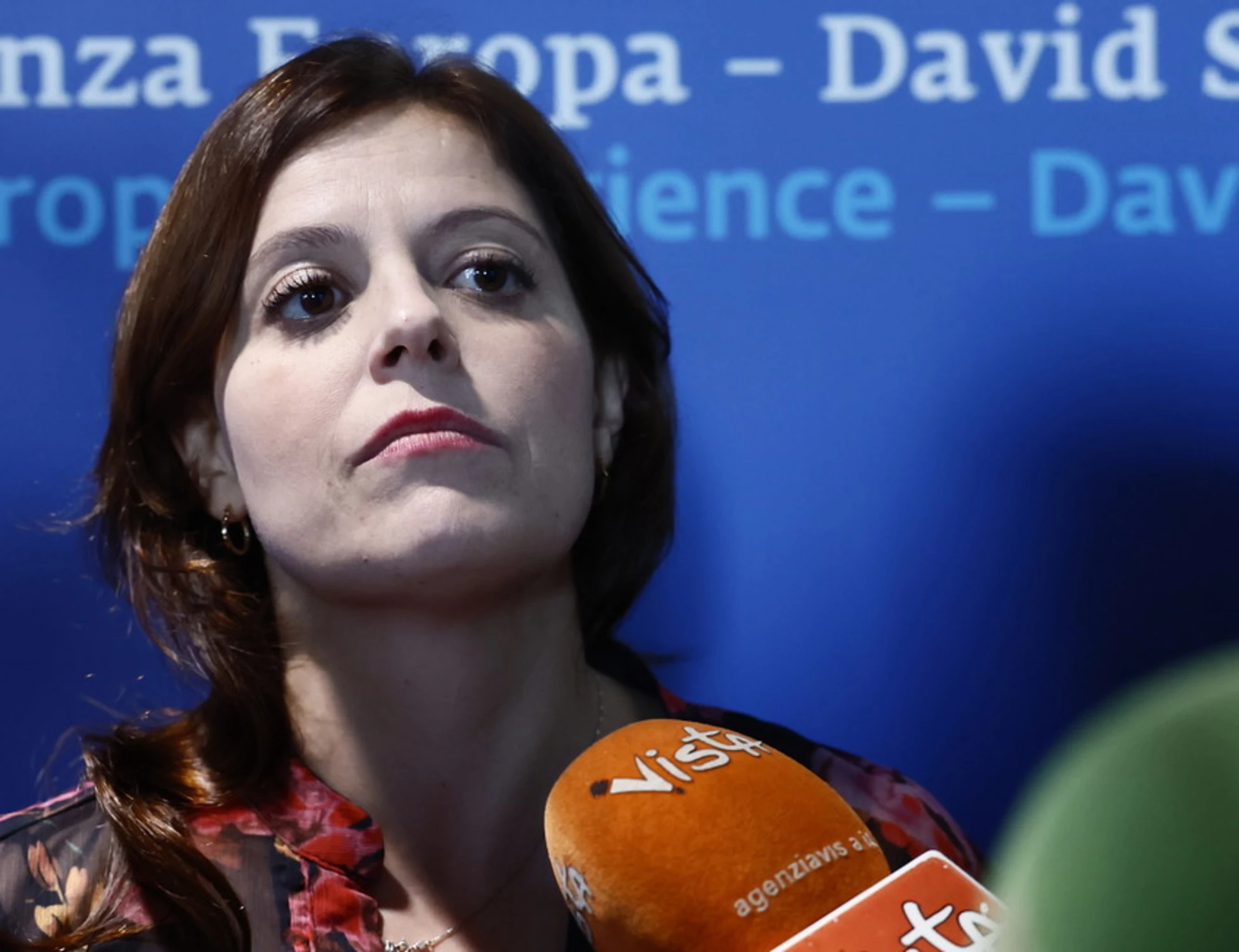 Parata del 2 giugno, Ilaria Salis insiste: "La abolirei". FdI la umilia: "Per fortuna siete all’opposizione"