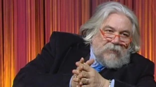 Fase 2, Alessandro Meluzzi mette in difficoltà Conte: "Panifici con crostate e torte aperti, ma Chiese chiuse, c'è stato un ribaltamento satanico dei valori"