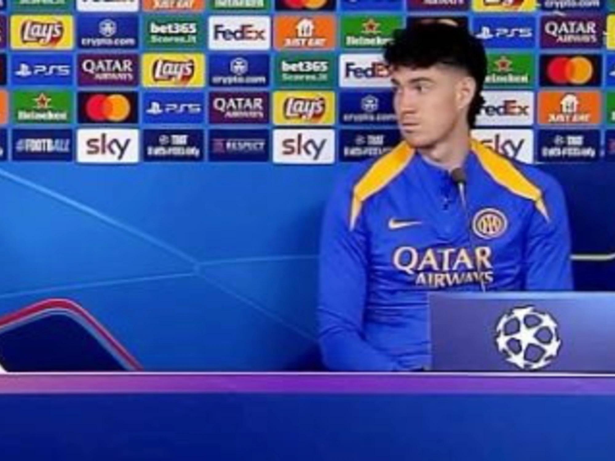 Inter-Barcellona, Bastoni risponde a Inzaghi: "Eh no, così non gioco io!"