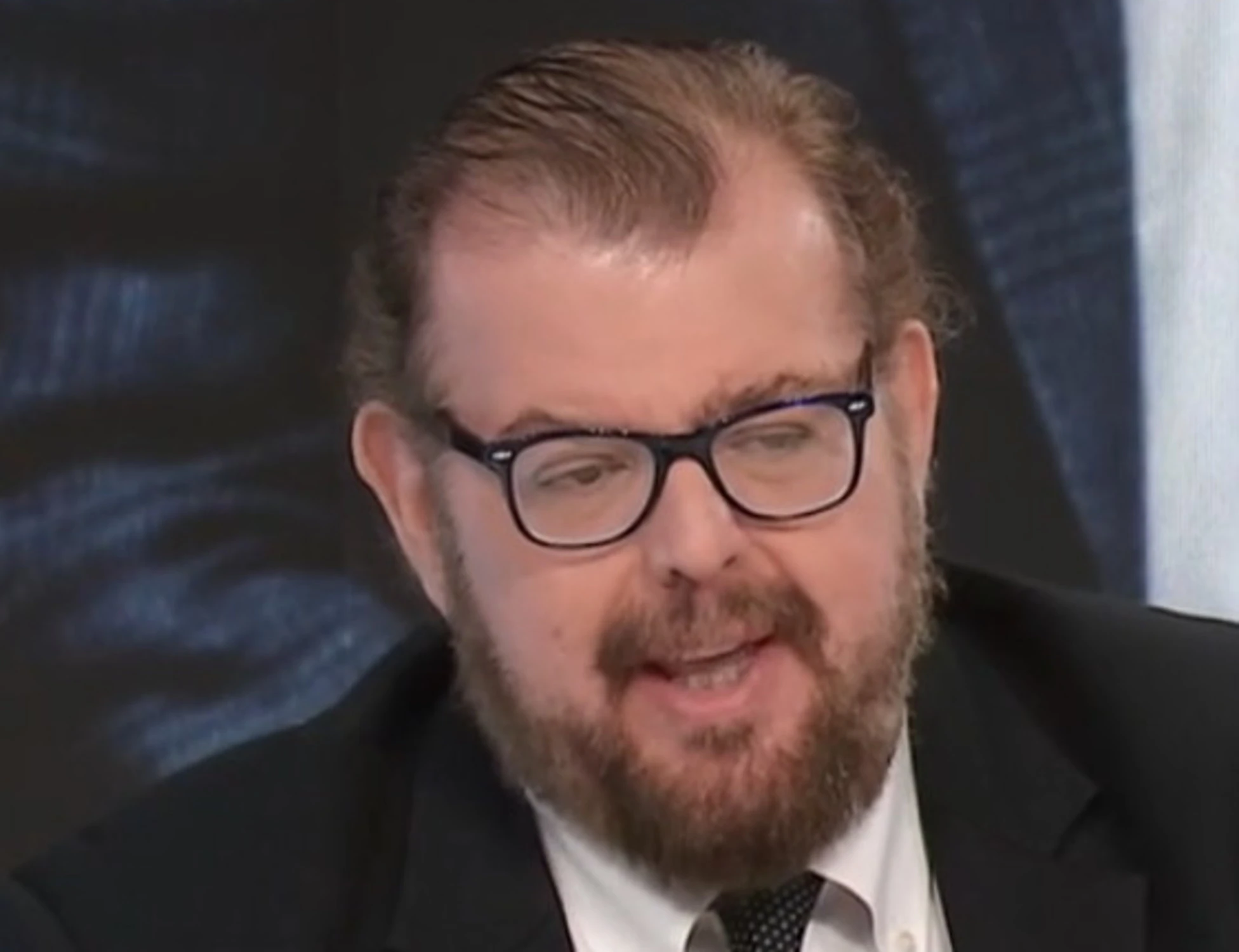 L'Aria Che Tira, Luigi Crespi smonta Elly Schlein: "Il Vietnam, il deserto"