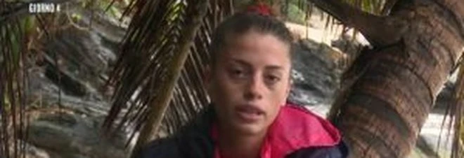 Isola dei famosi, il droga-gate esplode. Eva Henger: "Chi hanno costretto a tacere"